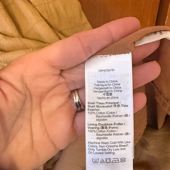 Elegant Tan Maxi Dress - Picture 3 of 4